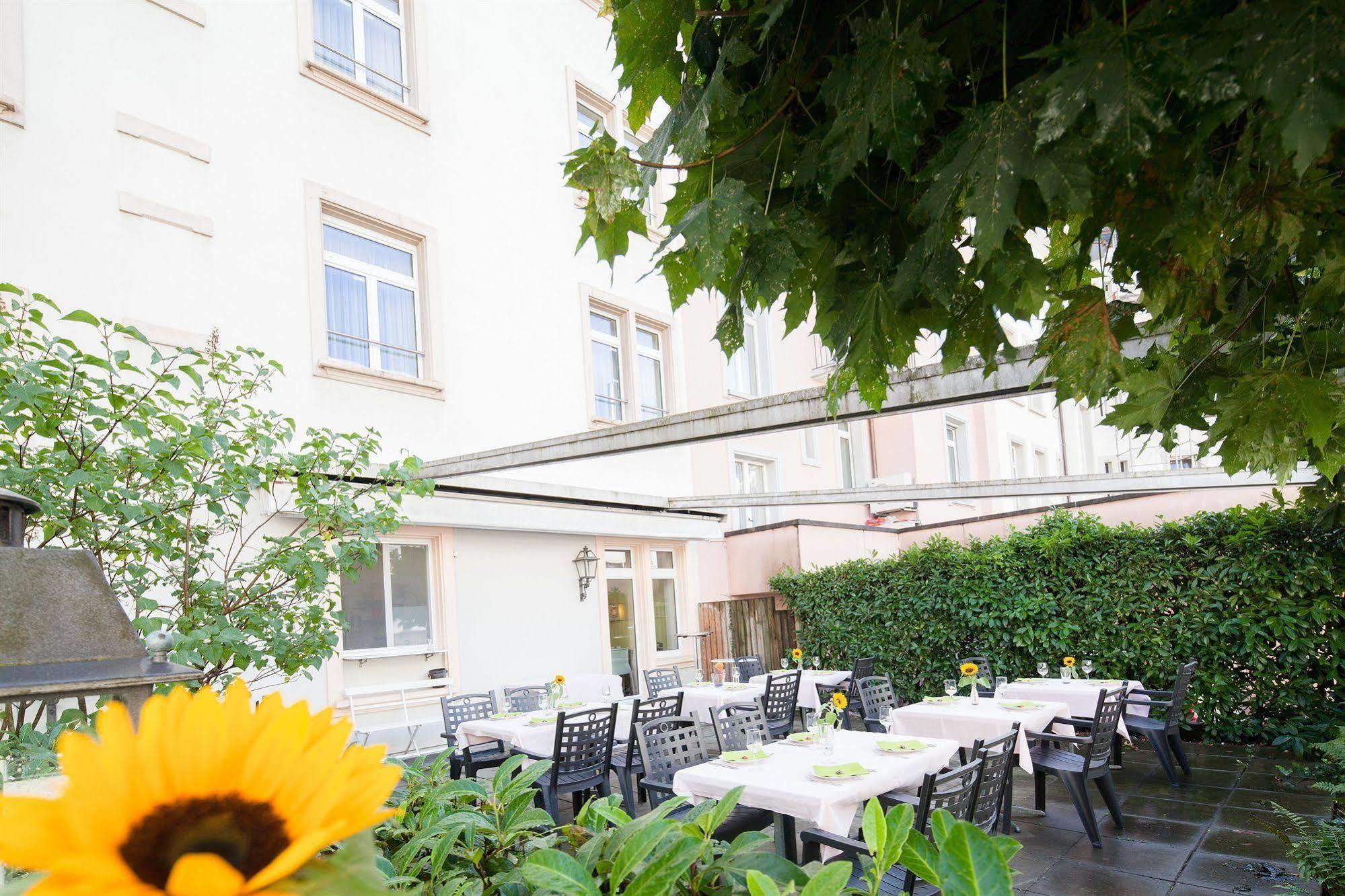 Hotel Ambassador Solothurn Buitenkant foto