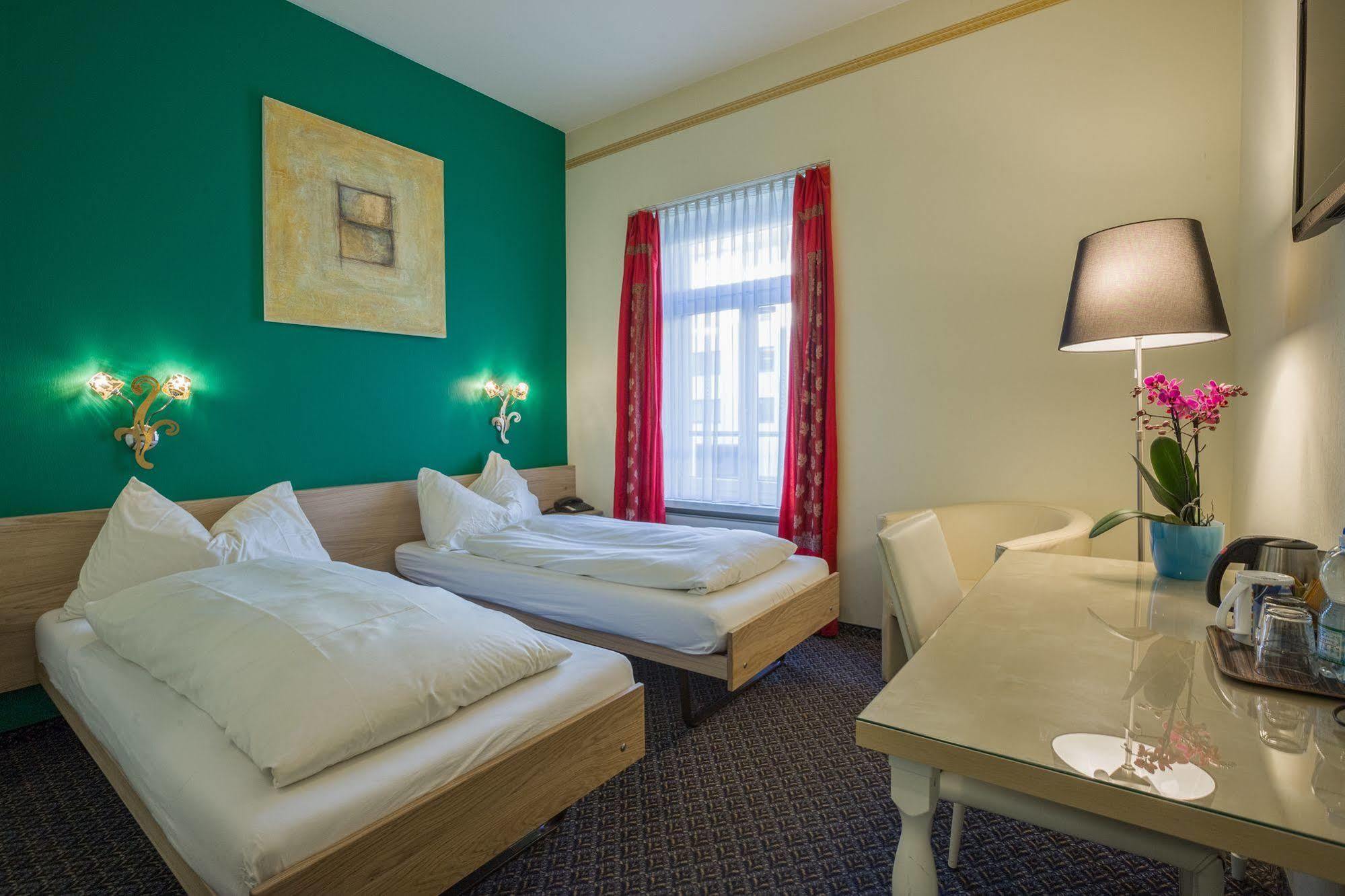 Hotel Ambassador Solothurn Buitenkant foto